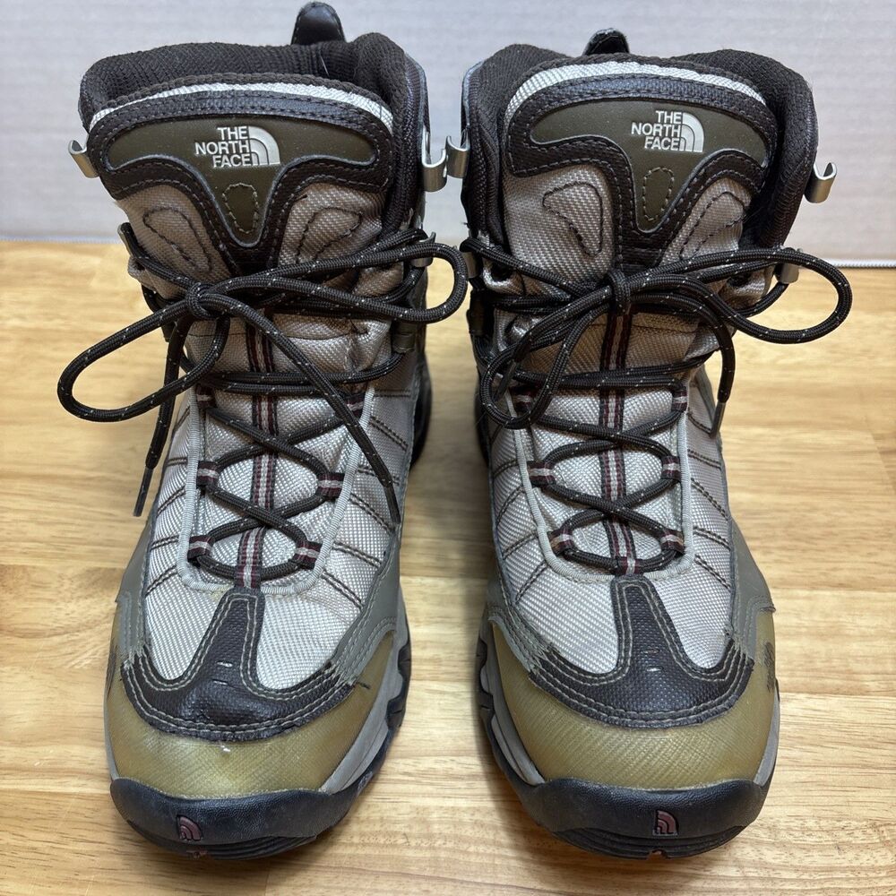 North Face Hydro Seal Boot Woman’s Size 8.5 Heat Seeker Summit Series Hiking